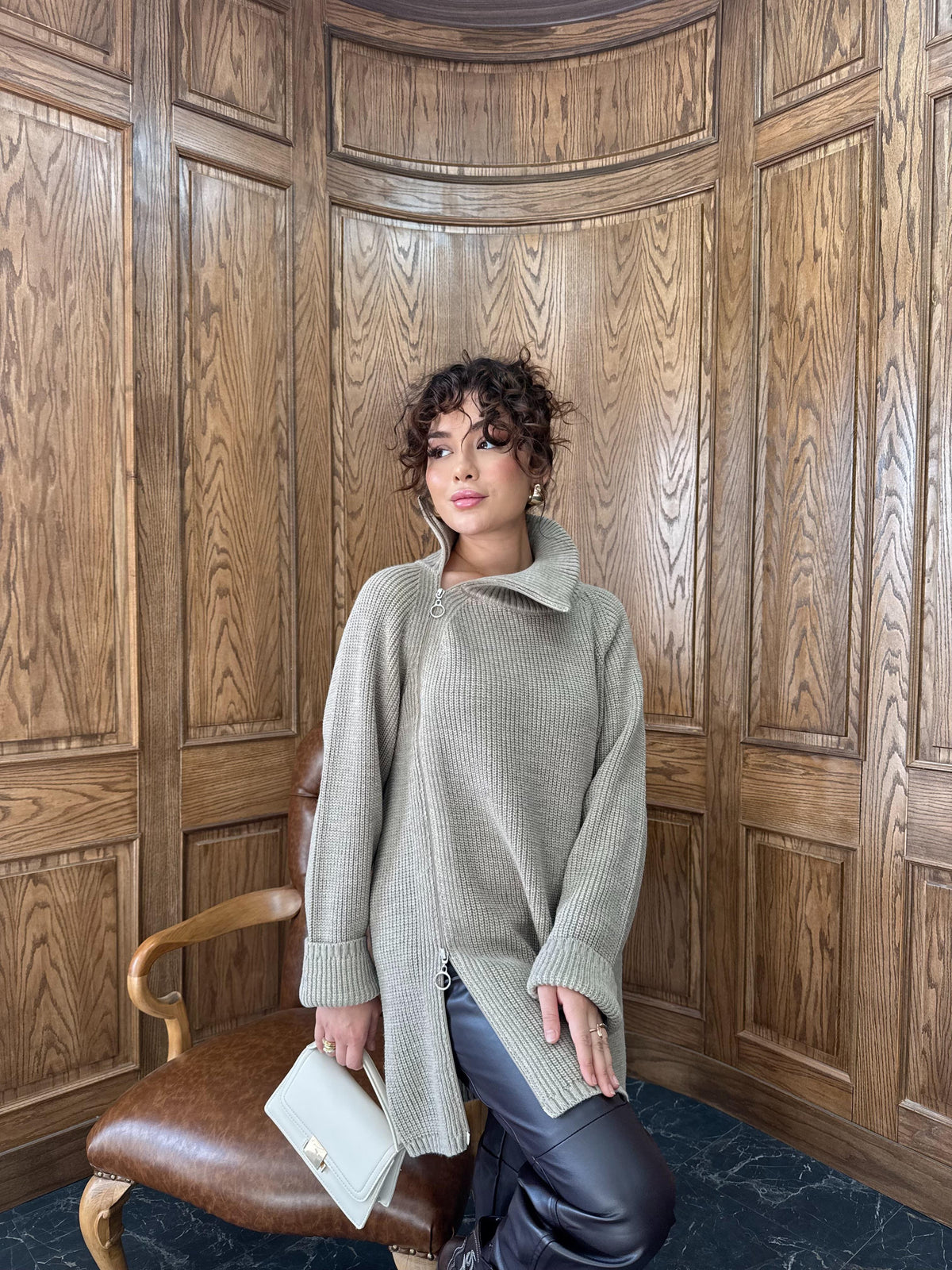 Reißverschluss-Pullover